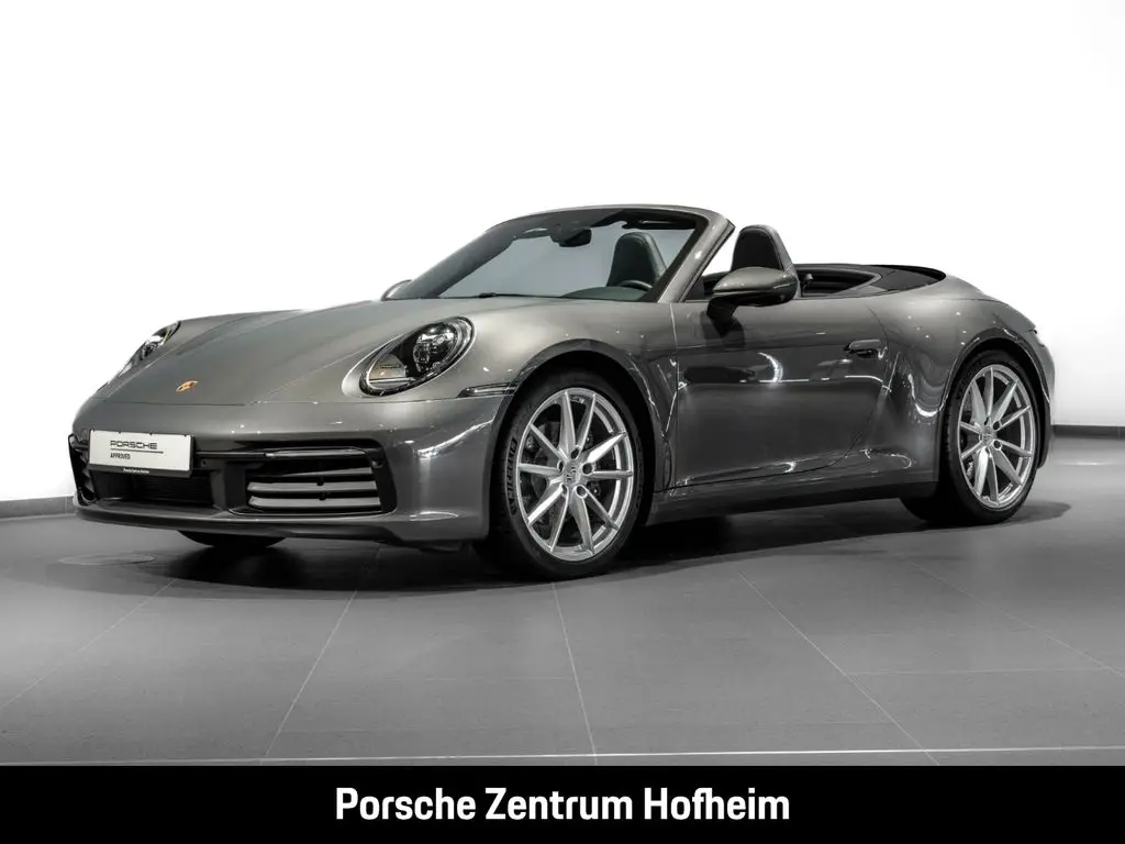 Photo 1 : Porsche 992 2023 Petrol