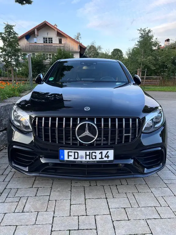 Photo 1 : Mercedes-benz Classe Glc 2018 Petrol