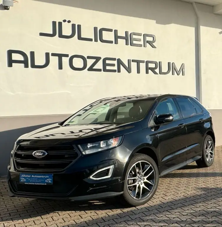 Photo 1 : Ford Edge 2016 Petrol