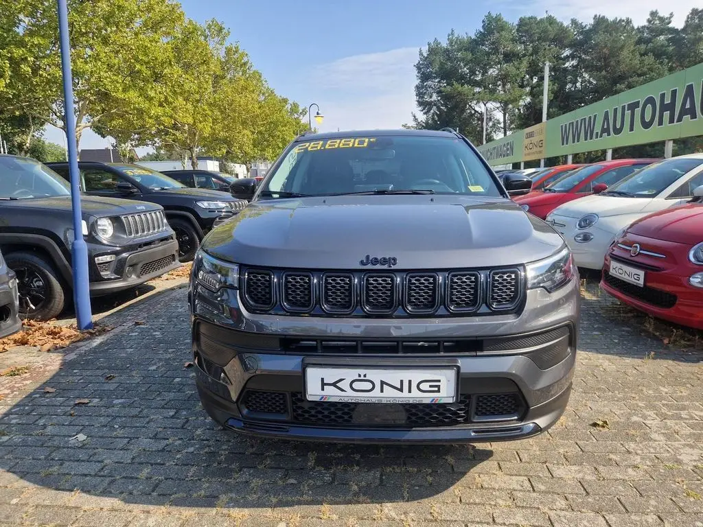 Photo 1 : Jeep Compass 2023 Hybrid