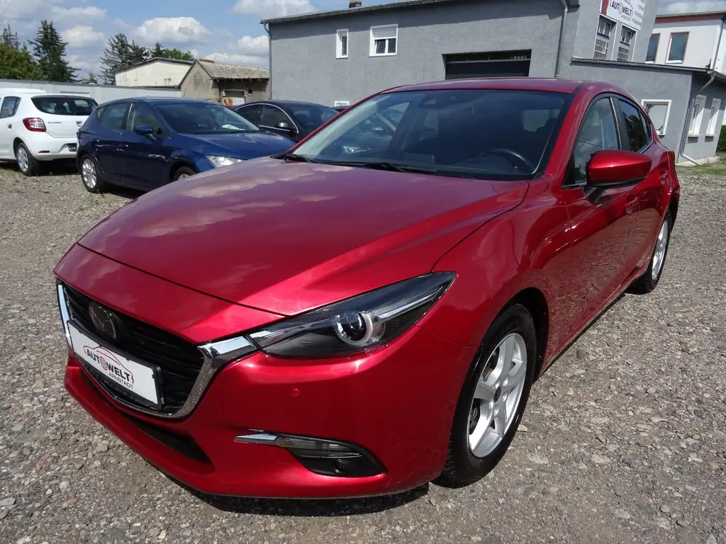 Photo 1 : Mazda 3 2018 Petrol