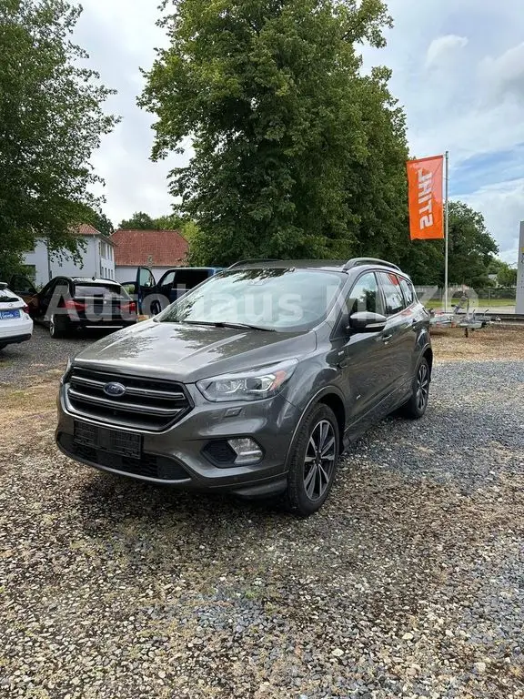 Photo 1 : Ford Kuga 2017 Diesel