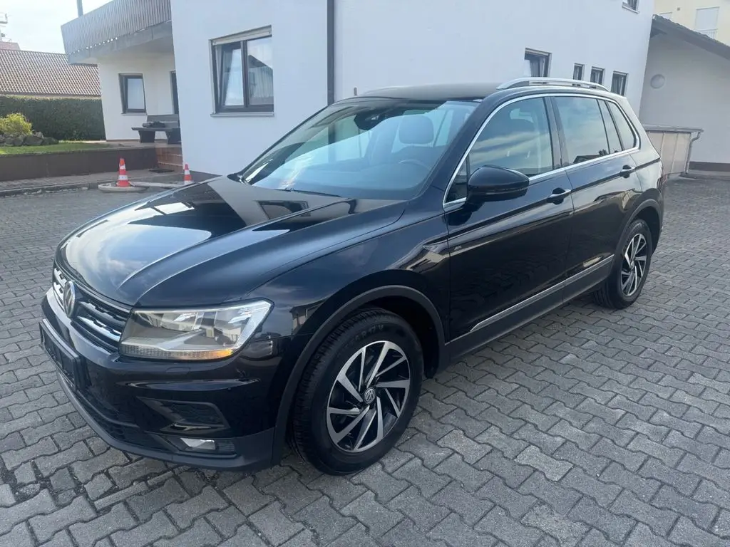 Photo 1 : Volkswagen Tiguan 2018 Diesel