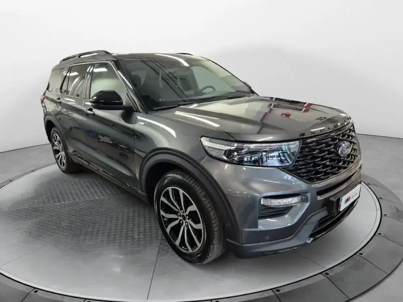 Photo 1 : Ford Explorer 2020 Hybrid