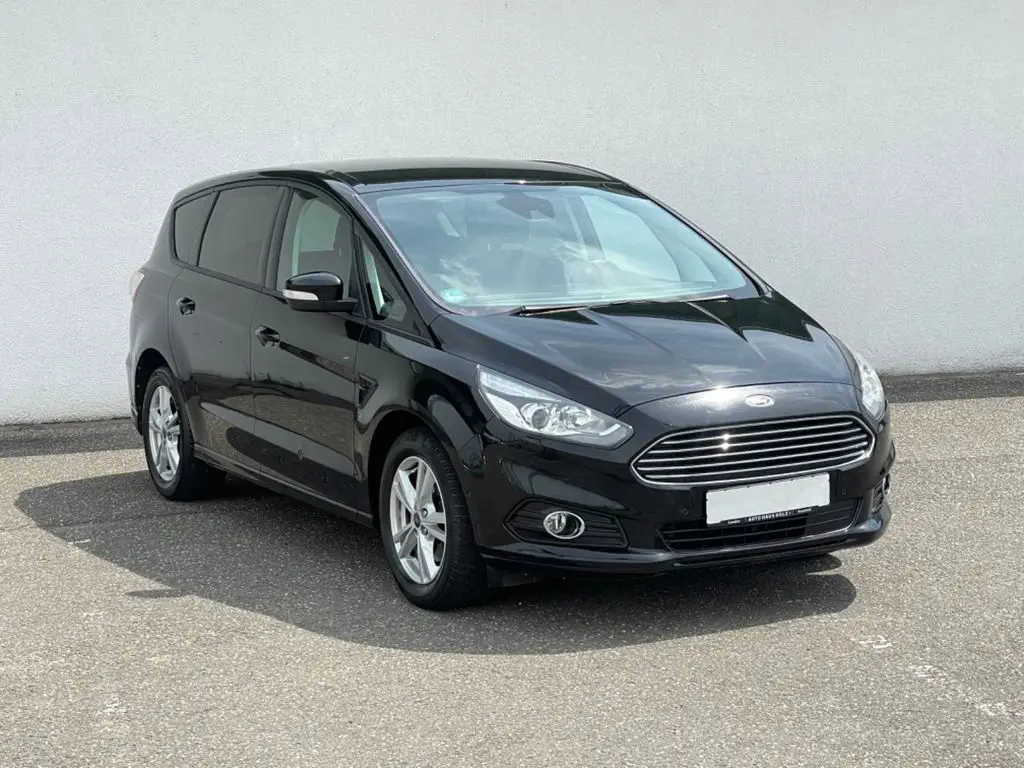 Photo 1 : Ford S-max 2017 Essence