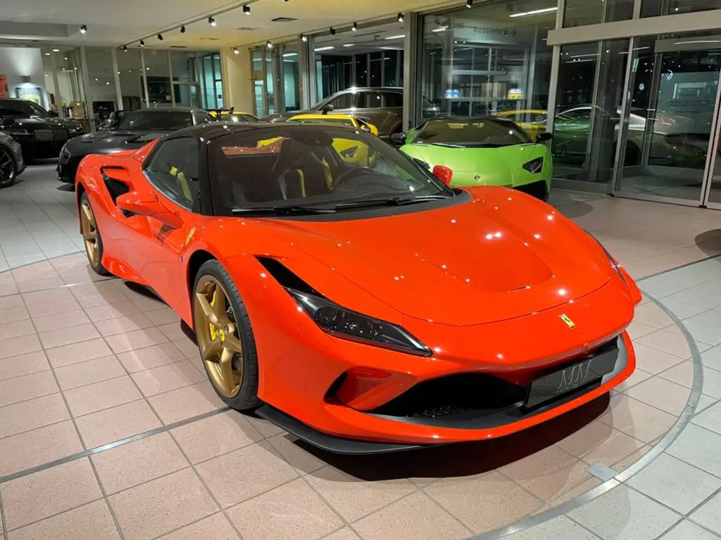 Photo 1 : Ferrari F8 2022 Petrol