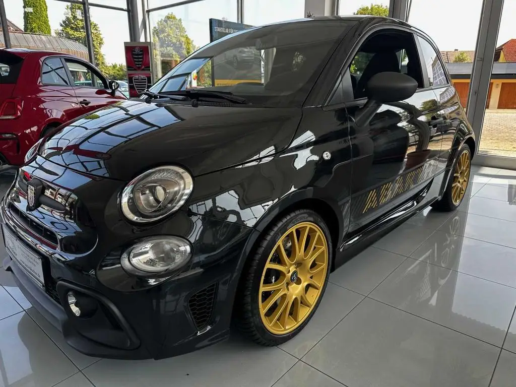 Photo 1 : Abarth 695 2024 Essence