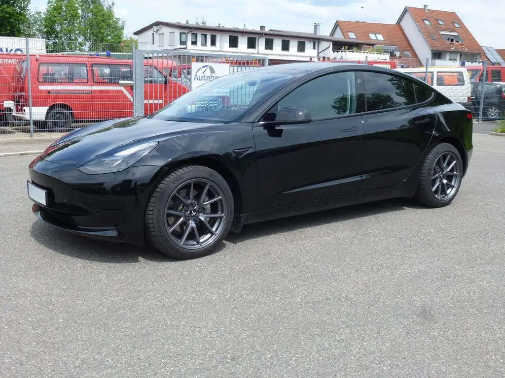 Photo 1 : Tesla Model 3 2022 Not specified