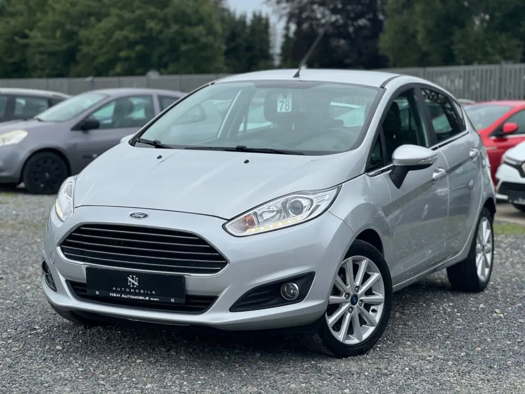 Photo 1 : Ford Fiesta 2017 Essence