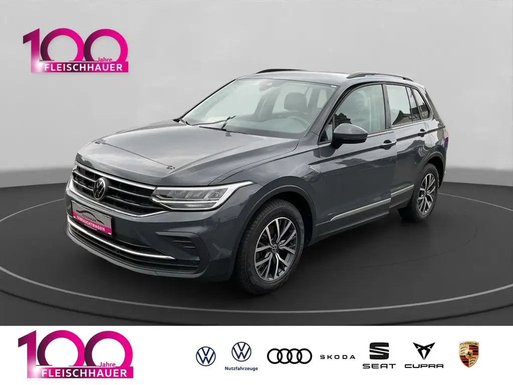 Photo 1 : Volkswagen Tiguan 2023 Essence