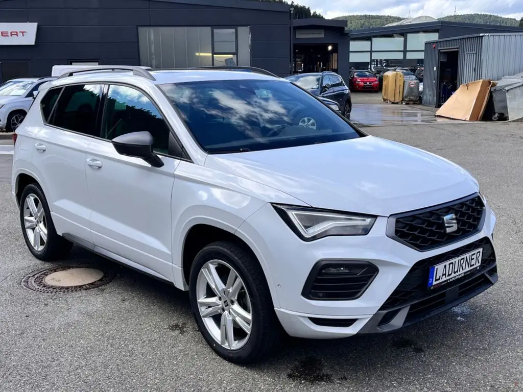 Photo 1 : Seat Ateca 2023 Petrol