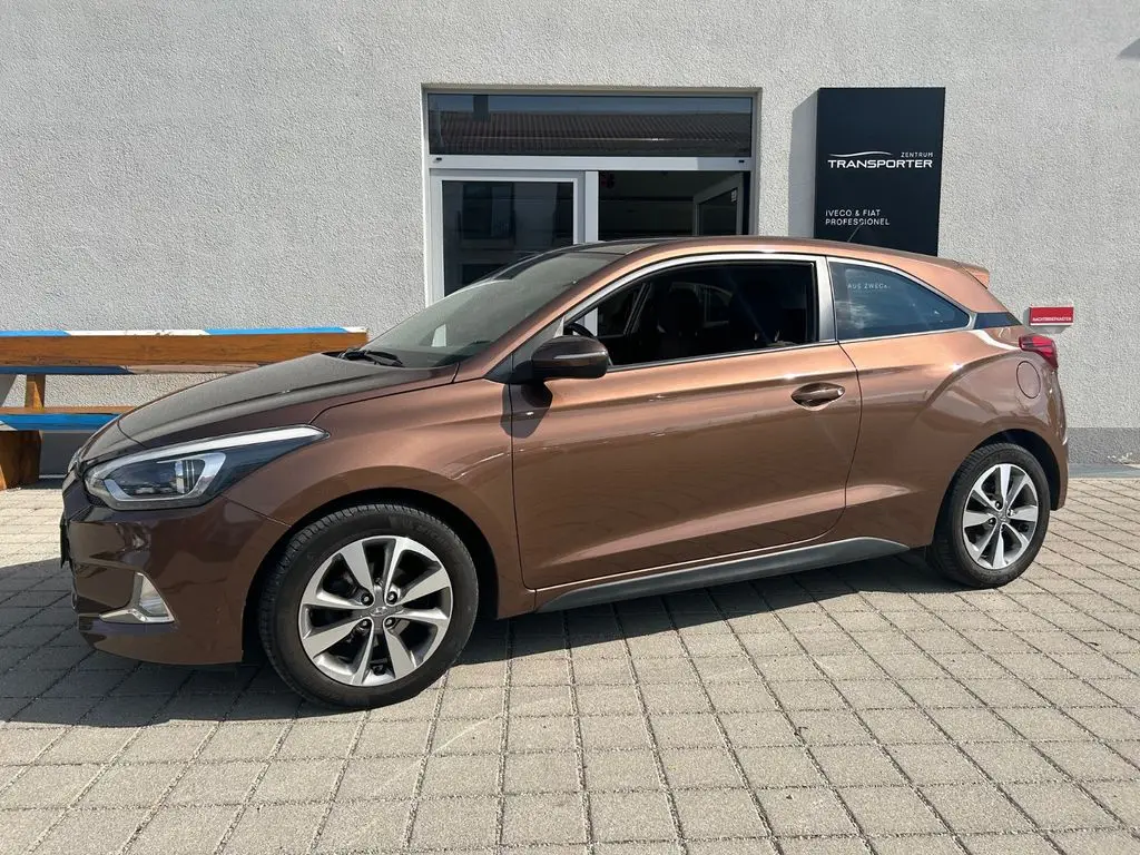 Photo 1 : Hyundai I20 2016 Petrol