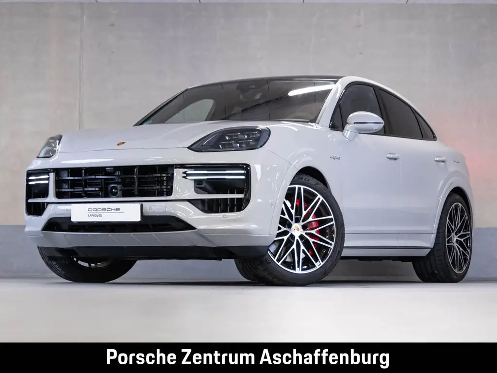 Photo 1 : Porsche Cayenne 2024 Hybrid