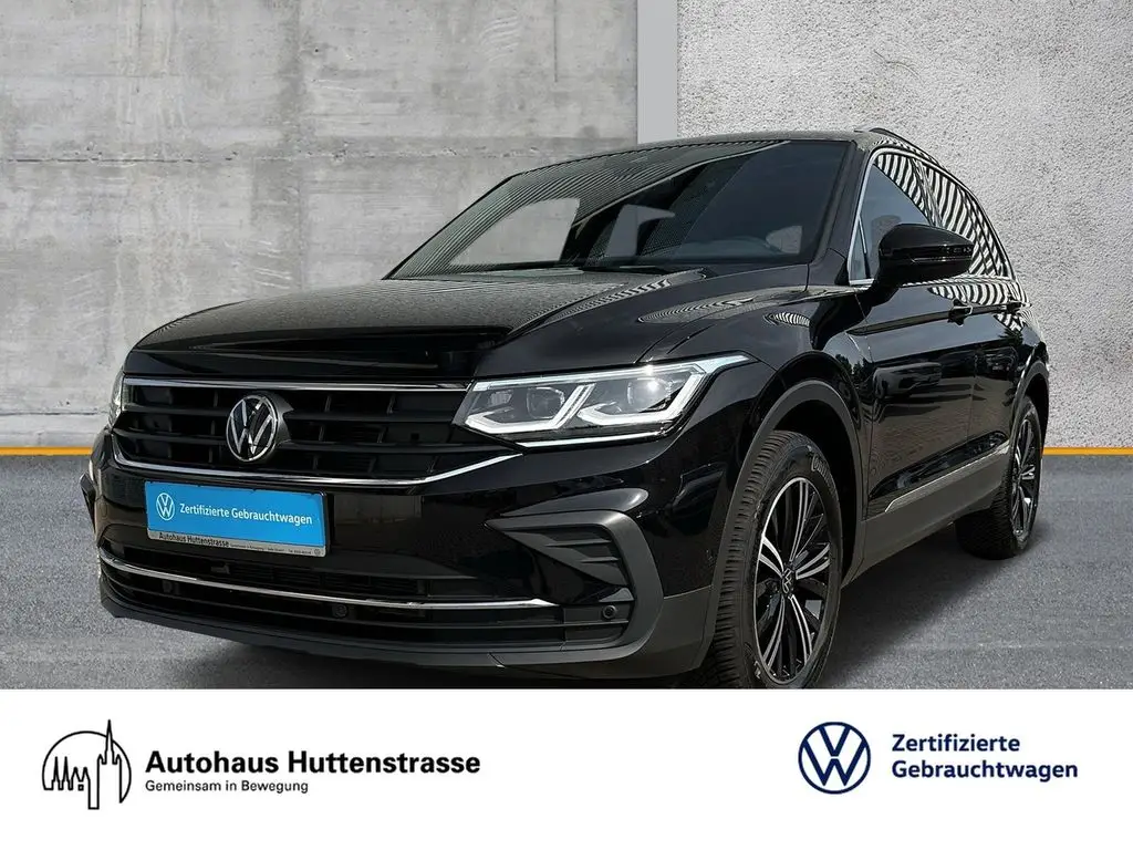 Photo 1 : Volkswagen Tiguan 2023 Petrol