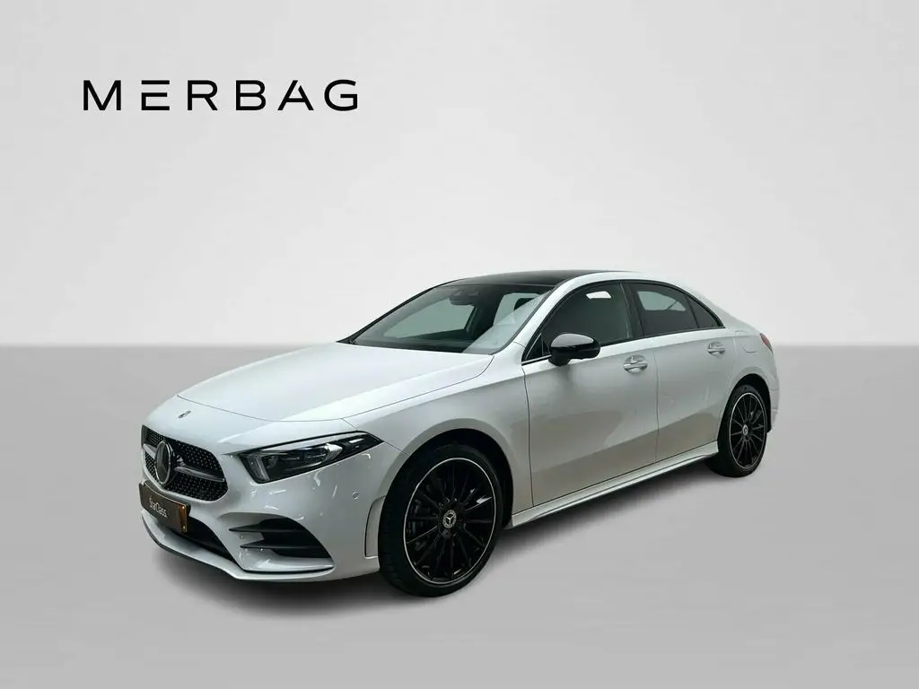 Photo 1 : Mercedes-benz Classe A 2023 Hybride