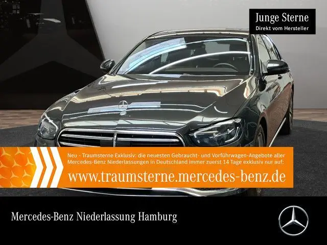 Photo 1 : Mercedes-benz Classe E 2022 Hybride