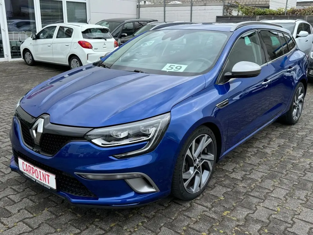 Photo 1 : Renault Megane 2017 Essence