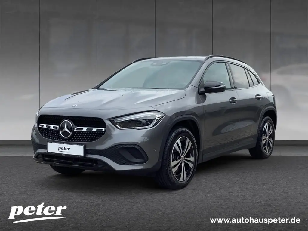 Photo 1 : Mercedes-benz Classe Gla 2023 Petrol