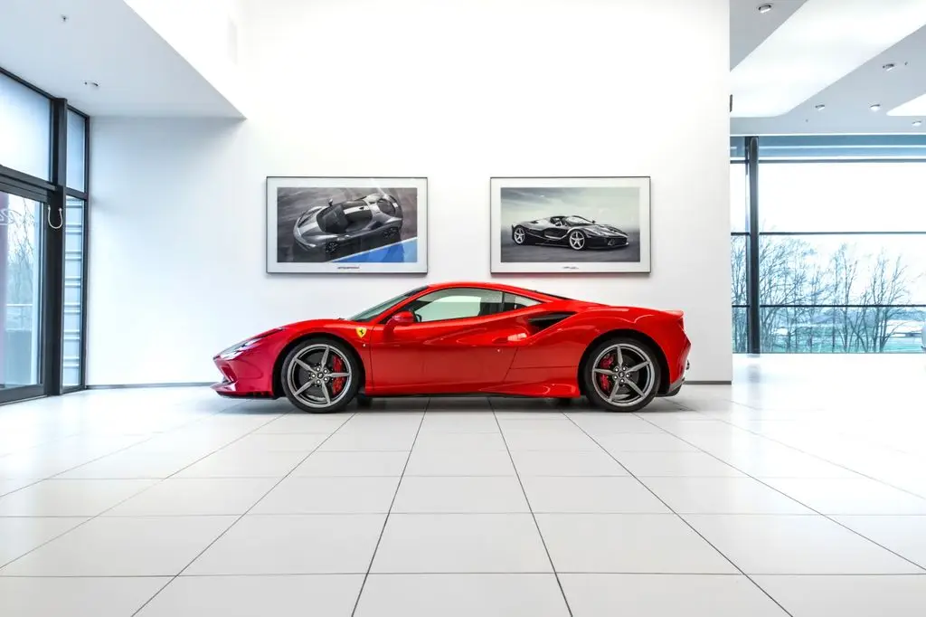 Photo 1 : Ferrari F8 2021 Petrol