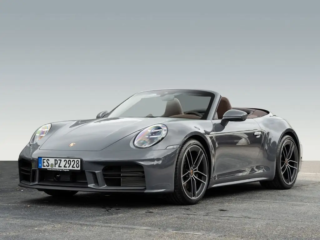 Photo 1 : Porsche 992 2024 Essence