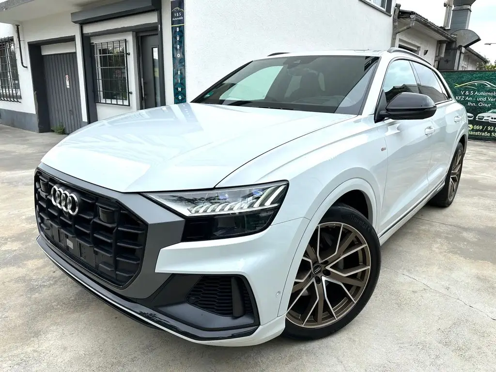 Photo 1 : Audi Q8 2020 Diesel