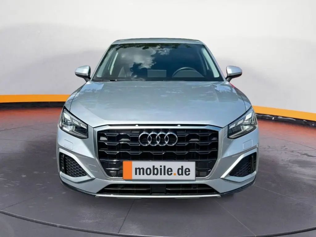 Photo 1 : Audi Q2 2022 Petrol