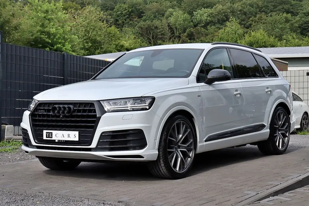 Photo 1 : Audi Q7 2017 Diesel