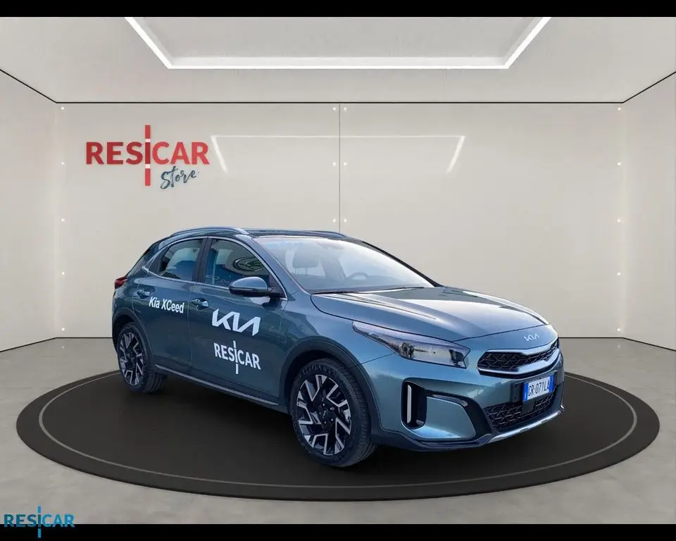 Photo 1 : Kia Xceed 2023 Hybride