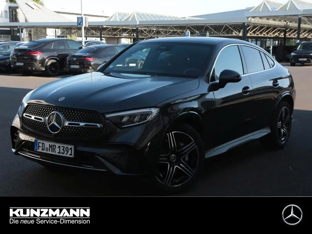 Photo 1 : Mercedes-benz Classe Glc 2024 Petrol