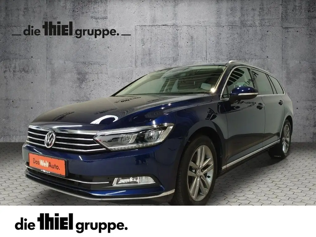 Photo 1 : Volkswagen Passat 2017 Petrol