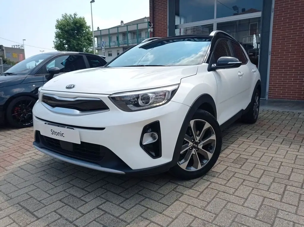 Photo 1 : Kia Stonic 2020 LPG