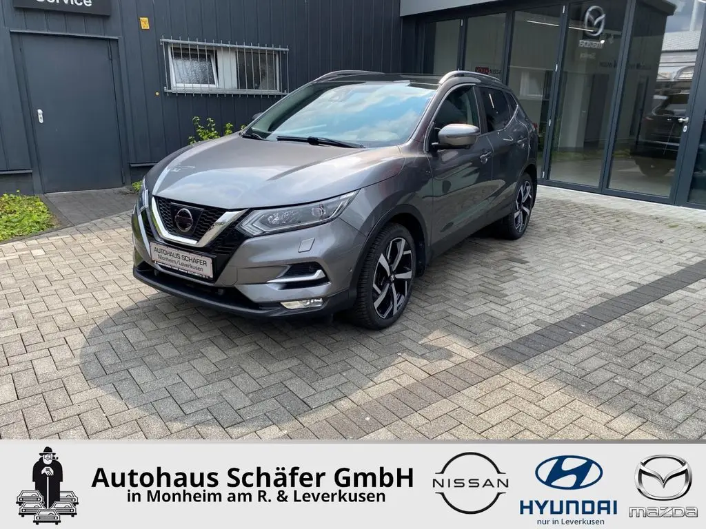 Photo 1 : Nissan Qashqai 2017 Essence