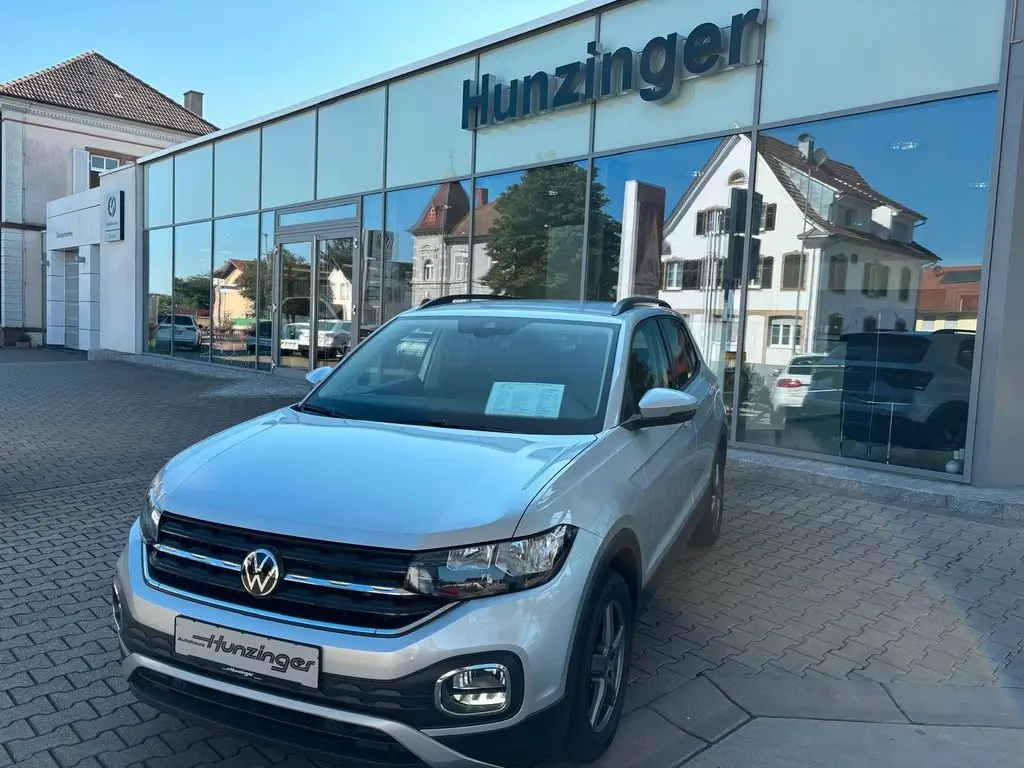 Photo 1 : Volkswagen T-cross 2023 Essence