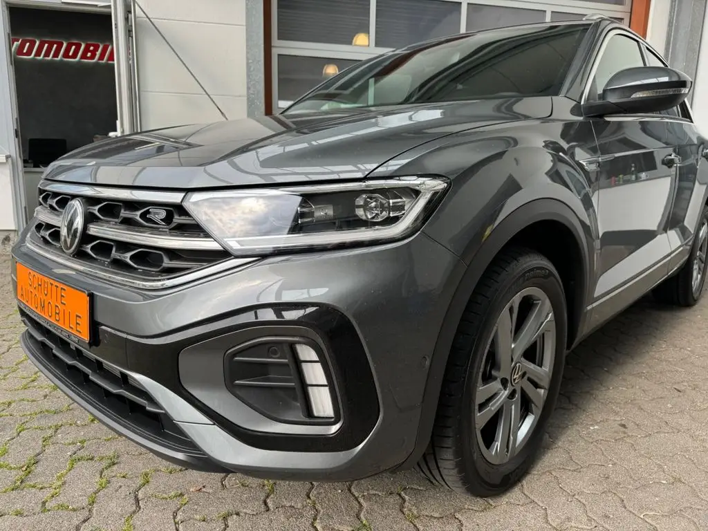 Photo 1 : Volkswagen T-roc 2023 Essence