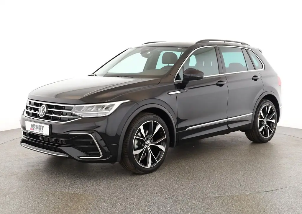 Photo 1 : Volkswagen Tiguan 2024 Essence