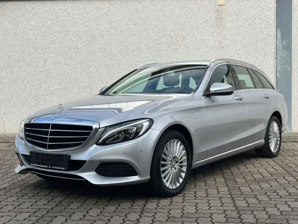 Photo 1 : Mercedes-benz Classe C 2015 Essence