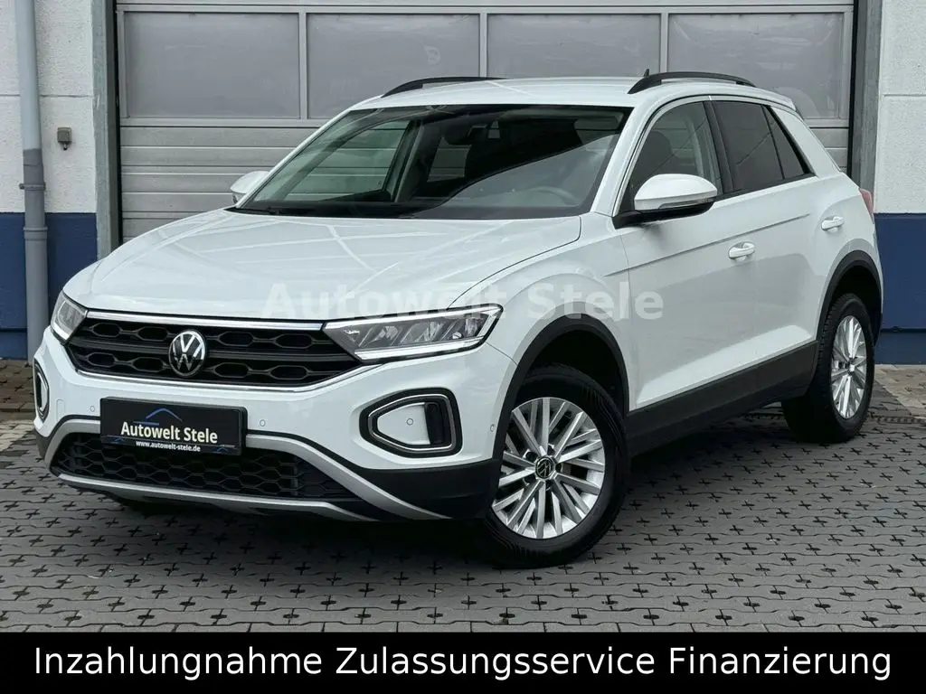 Photo 1 : Volkswagen T-roc 2023 Petrol