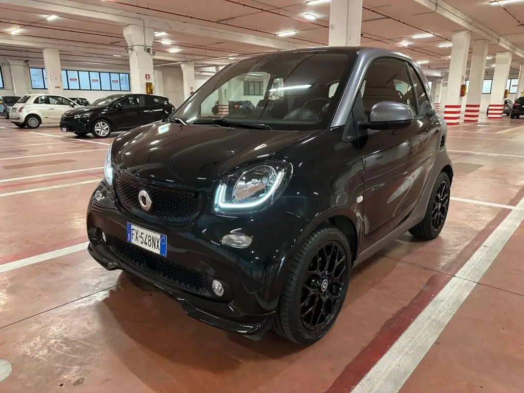 Photo 1 : Smart Fortwo 2019 Petrol