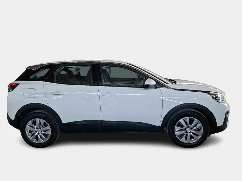 Photo 1 : Peugeot 3008 2020 Diesel