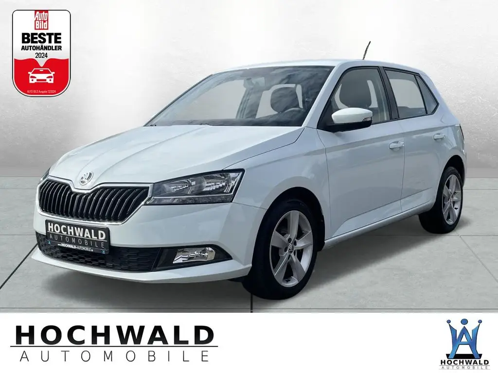 Photo 1 : Skoda Fabia 2020 Petrol