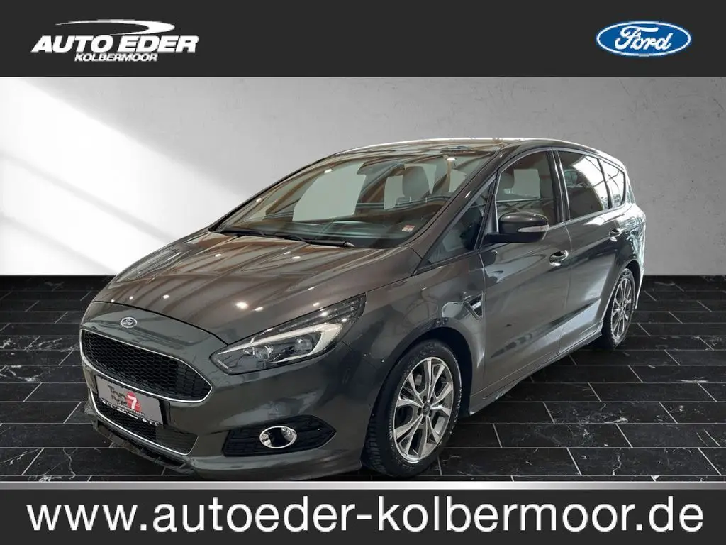 Photo 1 : Ford S-max 2018 Petrol