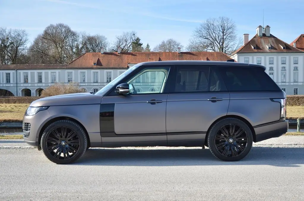 Photo 1 : Land Rover Range Rover 2021 Essence