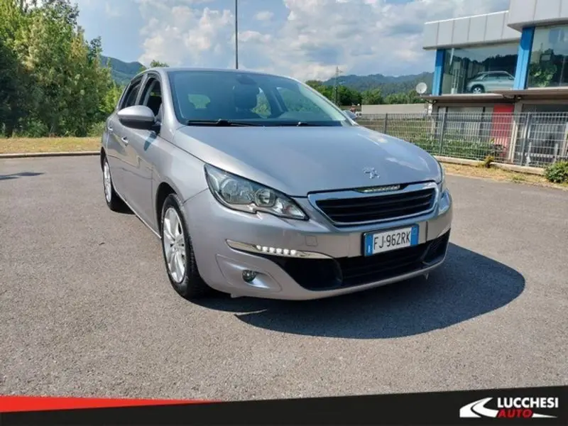 Photo 1 : Peugeot 308 2017 Diesel