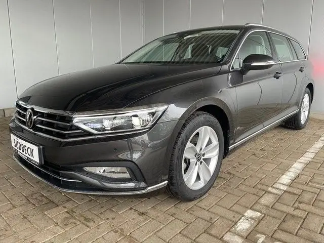 Photo 1 : Volkswagen Passat 2022 Diesel