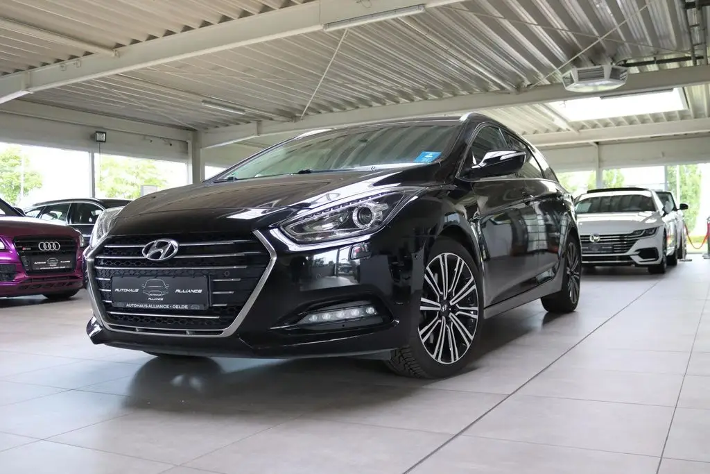 Photo 1 : Hyundai I40 2017 Essence