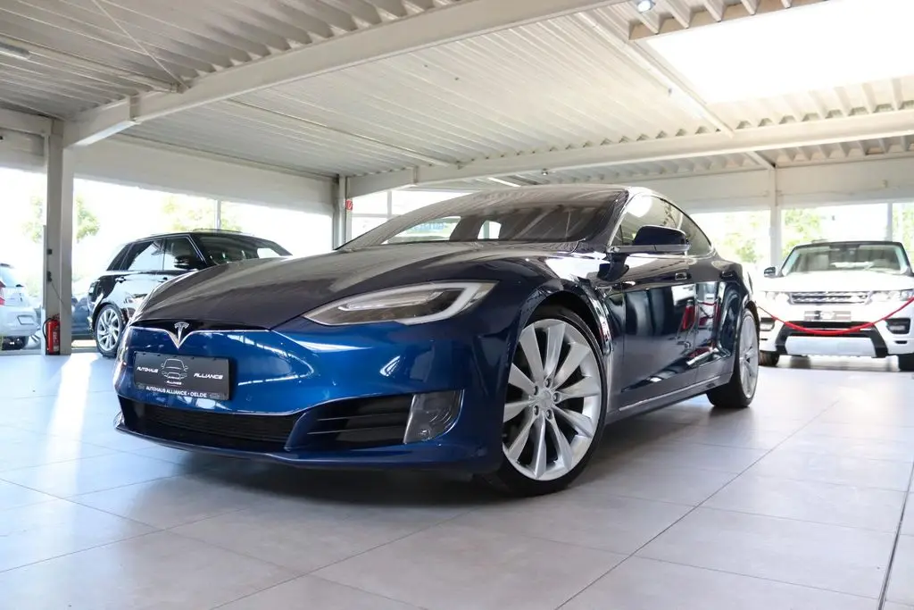 Photo 1 : Tesla Model S 2016 Non renseigné