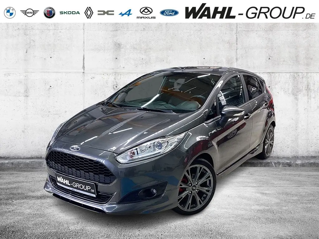 Photo 1 : Ford Fiesta 2017 Essence