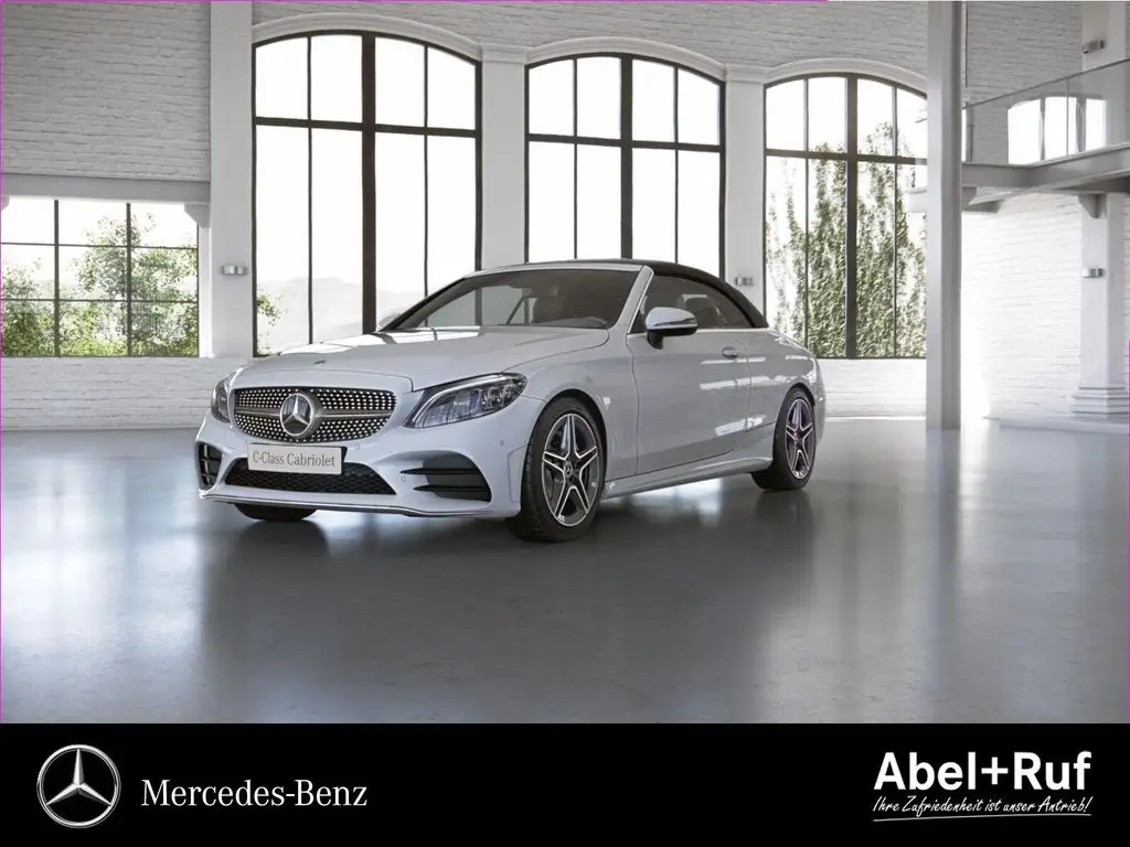 Photo 1 : Mercedes-benz Classe C 2023 Petrol