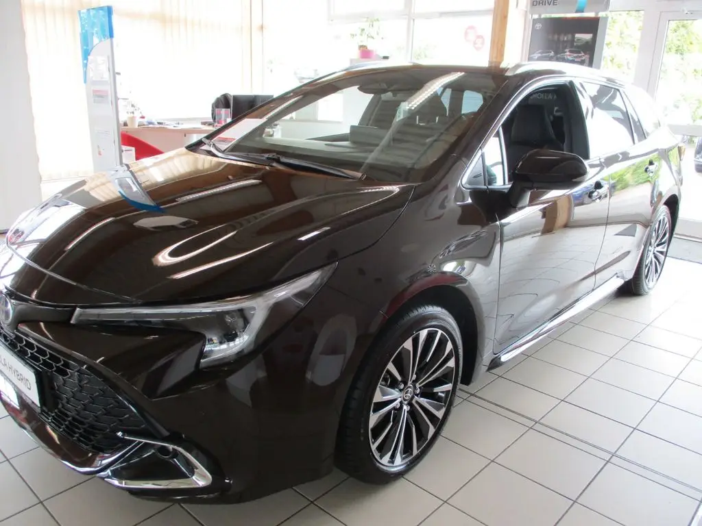 Photo 1 : Toyota Corolla 2024 Hybride