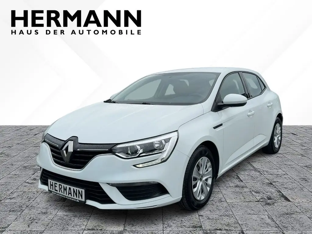 Photo 1 : Renault Megane 2019 Petrol